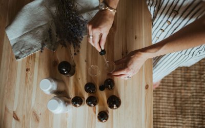 Your Seasonal Home | The Best Essential Oils for a Naturally Clean & Healthy Home